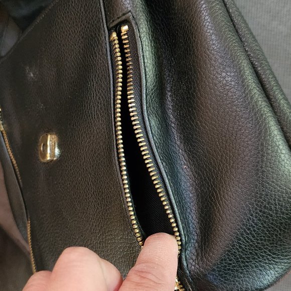 First Issue Black Faux Leather Shoulder Bag - Picture 15 of 16